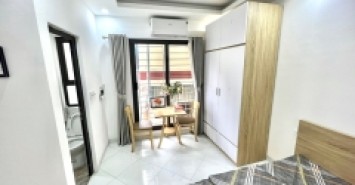 Cực hiếm Tòa nhà căn hộ dịch vụ phố Khương Trung 15 phòng dtien 750tr/năm oto đỗ cửa nở hậu kín k thuê