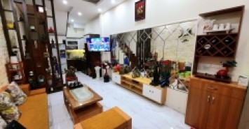 BÁN NHÀ LÊ TRỌNG TẤN HÀ ĐÔNG GIÁ SIÊU HÓT 35 M2 CHỈ VỚI GIÁ 2.4 TỶ.