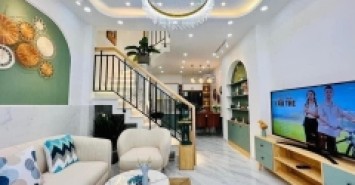 Bán nhà phố Trương Định, 32m x 5 , Chủ nhà cực dễ tính, Nhỉnh 3 Tỷ