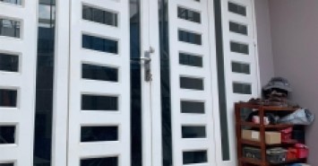 Chính chủ bán nhà Q12- nhà 2 tầng-3PN- 3Wc-DTsd: 94m2,Sát Chợ Cầu- 3.5 Tỉ TL