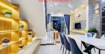 SIÊU PHẨM Ô TÔ - KD - NHÀ ĐẸP- 40M2 -5T – 10.3 TỶ CẦU GIẤY