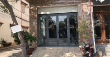 Cho thuê mặt bằng kính đẹp 100m2 đường Lê Quang Định TPVT