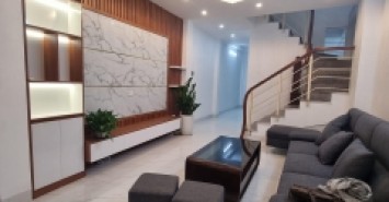 Không có căn thứ hai ! Nhà đẹp Hào Nam,gần phố, ở ngay,52m*4T giá 5.05 tỷ
