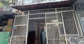 Nhà hẻm thẳng Hưng Phú thông Nguyễn Duy