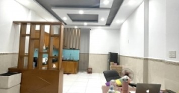 Bán nhà cách MT Quang Trung 200m, Gò Vấp, 4x13m, 3 tầng BTCT chỉ hơn 4 tỷ TL