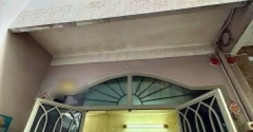 Nhà 5p qua Q1,5,4 hẻm 152 Hưng Phú P8Q8 (P.Chánh Hưng)