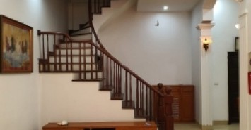 Bán nhà 4 tầng phố Tô Vĩnh Diện, phân lô bàn cờ, hai thoáng, ô tô vào nhà.