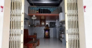 Nhà Tuy Lý Vương cách MT 3 căn Tuy Lý Vương P12Q8 P.Phú Định
