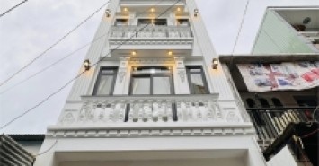 Nhà đẹp 4 Tầng, tặng nội thất. Hẻm 5m thông Bùi Quang Là, Phường 12, Gò Vấp.
