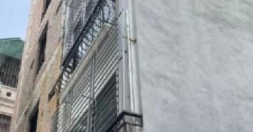 NHÀ LÔ GÓC CẦU GIẤY - phố MAI DỊCH 38m2 5T hơn 5 tỷ