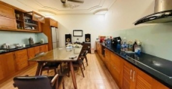 Giá cực tốt! Bán nhà mặt phố Nguyễn Khắc Nhu 100m², 4 tầng, mặt tiền 4.7m, 52,5 tỉ, vỉa hè, KD đỉnh