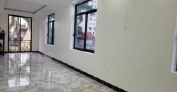 Bán nhà mặt phố Quán Thánh, 56m2, 6 tầng thang máy, nhỉnh 35 tỷ, vỉa hè rộng, kinh doanh đỉnh