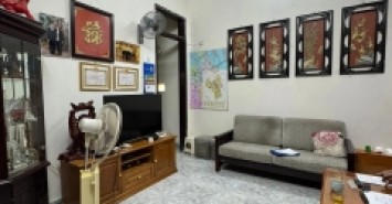 (Chính chủ) bán nhà phố Hàng Chiếu, 4 tầng, mặt tiền 10m, 90m2, 32 tỉ, homestay đỉnh