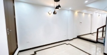 Bán nhà Gấp phố Hồ Đắc Di gần ÔTô 45m 5Tg MT 3,6m chỉ 7 tỷ LHCC.