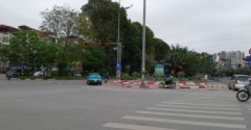 CHỦ CẦN BÁN GẤP - HẠ CHÀO CÒN 7,88 TỶ.,5 TẦNG 32M2 ,TRƯỚC NHÀ Ô TÔ TRÁNH,
