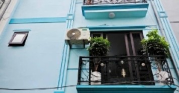 DO NHA- TÂY MỖ
NHÀ ĐẸP Ở LUÔN - NGÕ NÔNG GẦN Ô TÔ - SỔ ĐỎ PHÂN LÔ MẶT TIỀN QUYỀN LỰC