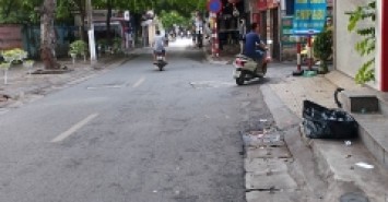 Bán nhà XUÂN ĐỈNH otô tránh ,nhiều tiện ích 132m 3tầng 9.5 tỷ