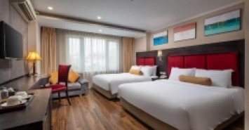 Bán khách sạn mặt phố Hàng Bông, 171m2, 10 tầng 1 hầm thang máy, mặt tiền 5.1m, 168 tỷ, kinh doanh đỉnh