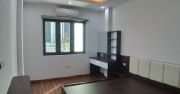 Mặt phố Xuân Thủy nhà mới tinh 2 mặt tiền 51m 6 tầng có thang máy ngõ ô tô đỗ cửa dòng tiền tốt chỉ 11 tỷ.