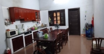Nhà Phân khu cán bộ cao cấp- Nguyễn Khang 98 m chỉ nhỉnh 14 tỷ- ô tô vào nhà ngõ thông - gần sát trường c3 Yên Hòa