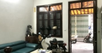 Bán gấp nhà phố Phương Mai lô góc ÔTô 45m 5Tg MT 4,3m Chỉ 6,8 tỷ LHCC.