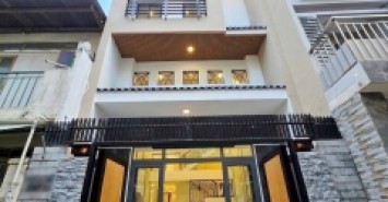 Nhà đẹp sang trọng 4.6x13m Âu Dương Lân P2Q8 P.Chánh Hưng