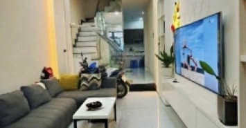 BÁN NHÀ GẦN CHỢ PHẠM THẾ HIỂN - QUẬN 8 - NHÀ 4 TẦNG NỞ HẬU - 58M2 - 7.1 TỶ