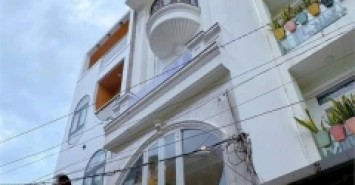 Cần Bán Nhà 5 Tầng full nội thất CC, Đ. Quang Trung, Gò Vấp, chỉ 7.5 tỷ