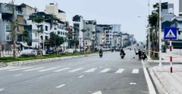 bán nhà mặt phố Hồng Tiến, 310m, mặt tiền 16.8m, 1 mặt phố- 2 mặt ngõ, full thổ cư