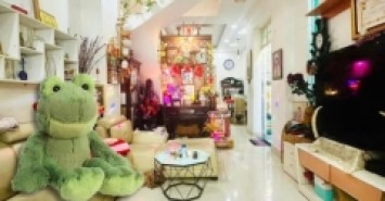 Nhà Phạm Thế Hiển Quận 8 - ngang 5x17m - 3 tầng BTCT, hoàn công chuẩn, chỉ 7.2 tỷ