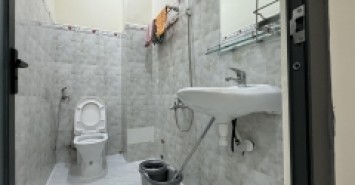 Bán Nhanh Cắt lỗ giảm 1 tỷ đồng Nhà Khu Bàn Cờ Thánh Gia Gần Bãi Tắm Trần Phú, Vĩnh Nguyên Nha Trang