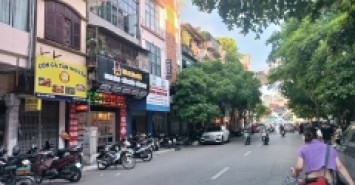 CẦN TÌM NGƯỜI THUÊ MẶT BẰNG KINH DOANH MẶT PHỐ VỌNG, HBT, DT 20M
