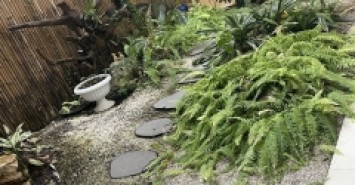 Chủ đi định cư bán gấp căn biệt thự sân vườn, 360m2, KDC Sadeco Phước Kiển, đối diện trường RMIT