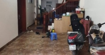 Căn nhà cuối cùng tại Tư Đình, ngay đường dẫn cầu TRần Hưng Đạo 57m2 x 3 tầng Giá 7,7 tỷ.