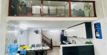 Bán nhà đẹp Miếu Đầm sổ vuông 38m2, 5 tầng, mặt tiền 4m. Giá 5.4 tỷ ( thương lượng)