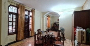Bán nhà Bồ đề – Long biên – nhà mới đẹp 68m x 5 tầng