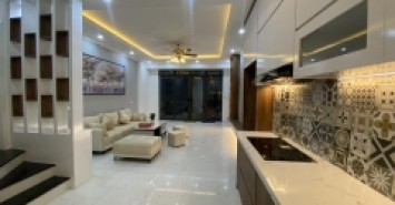 CHÍNH CHỦ Bán nhà riêng MINH KHAIi, 37m 5Tầng, 5 ngủ, MT 4,5m giá 3 tỷ