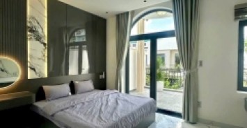 Nhà Full nội thất 3 tầng đường Dương Đức Hiền - Gần biển