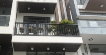 Nhà hẻm 68/1/11 Nguyễn Tư Giản, Phường 12, Gò Vấp, Hẻm 6m, 4,2x14m, lửng 3 lầu, ST, 4PN, 5WC, Full nội thất, 8,5 tỷ TL