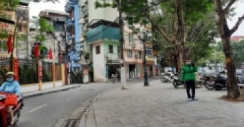 Bán nhà mặt phố Hương Viên, 12 m2, mặt tiền 4m, giá 4.6 tỷ, dòng tiền 120tr/ năm