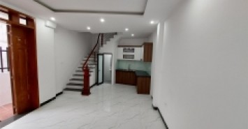 BÁN nhà PHƯƠNG CANH, 30X5T, NGÕ NÔNG, GIÁ 3 TỶ HƠN