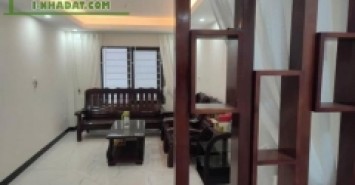 Bán nhà Tứ Hiệp, Thanh Trì 40m, 5T, 4 phòng ngủ, nhà đẹp ở luôn, nhỉnh 3 tỷ