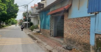 Đất đê ven sông đê quai Phương Trạch xanh, đẹp, vuông vị trí tốt