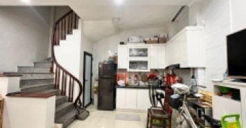 Cần Bán nhà Phố Xuân Đỉnh mới Full nội thất ô tô đỗ cửa 35m 5tầng MT 5,2 m chỉ 4,5 tỷ LHCC.