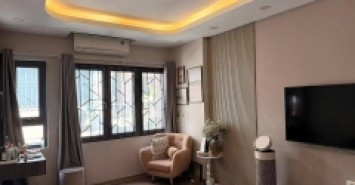 Bán nhà Tạ Quang Bửu, 85m2, 8 tầng thang máy, mặt tiền 7m, 38,5 tỷ, cho thuê 100tr/tháng