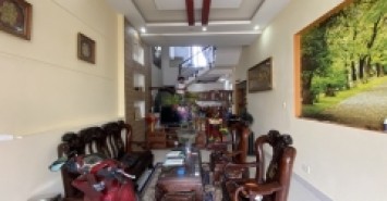 Bán nhà 4 tầng, 60m², 4PN, 3WC, Q.9, 7.8 tỷ, sổ hồng