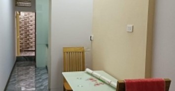 Cần Bán Nhà phố Khâm Thiên Tặng Full nội thất 42m 4 tầng MT 5,2m chỉ 3,6 tỷ.