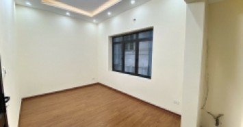 BÁN GẤP KIM NGƯU, NGÕ THÔNG, 2 THOÁNG, X Y CCMN 75M NHỈNH 5 TỶ 0901753139