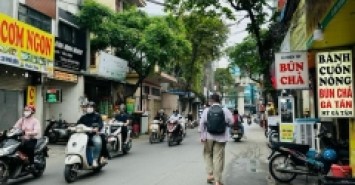 BÁN NHÀ MẶT PHỐ PHÚ DIỄN,ÔTÔTRÁNH,VỈA HÈ,KINH DOANH SẦM UẤT,176M2,GIÁ CHỈ 13 TỶ-0846859786