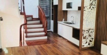 Nhà lô góc - thiết kế hiện đại - nhà xây 5 tầng 
ngõ thông - ở hay kinh  doanh văn phòng